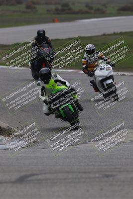 media/Nov-30-2025-TrackDaz (Sun) [[d8b22663df]]/A Group/Session 3 (Off Ramp)/